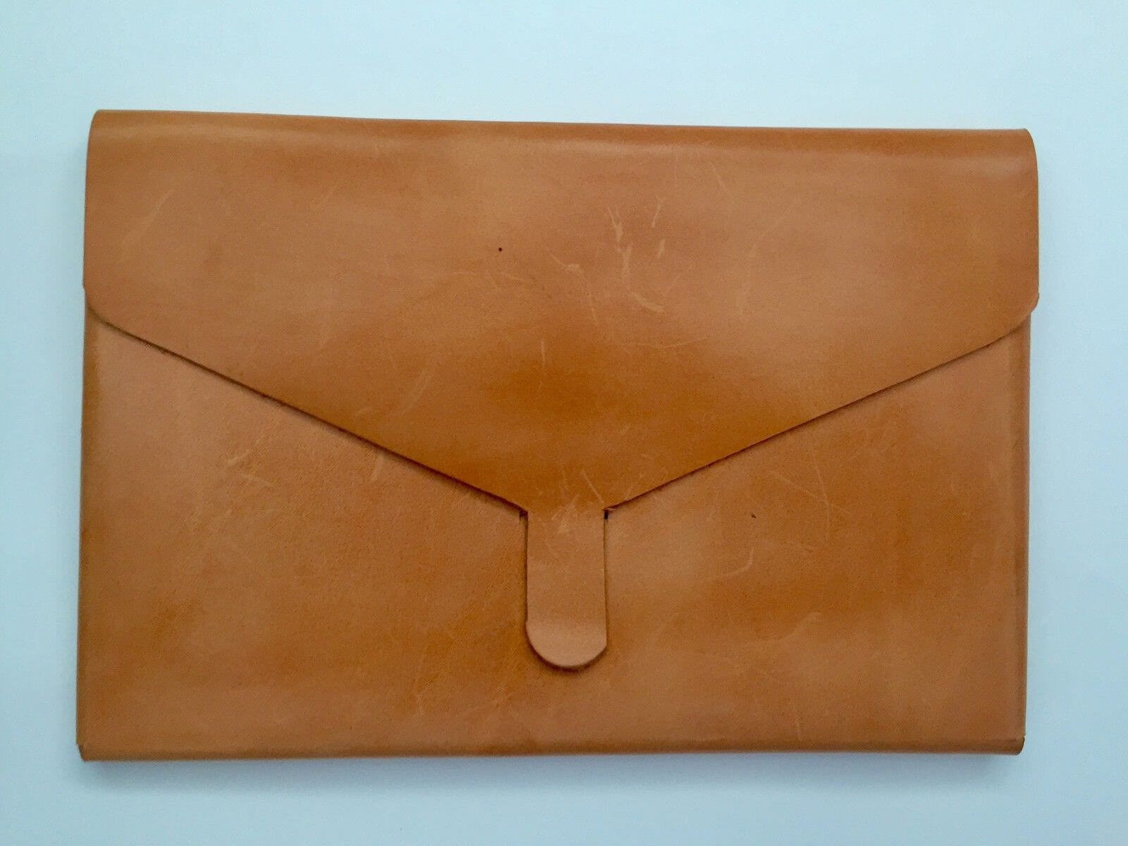 iPad Leather cover - Samuel Eskenasy